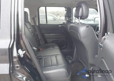 2015 Jeep Patriot High Altitude Edition z USA, uszkodzony, nr VIN 1C4NJRFB2FD217261